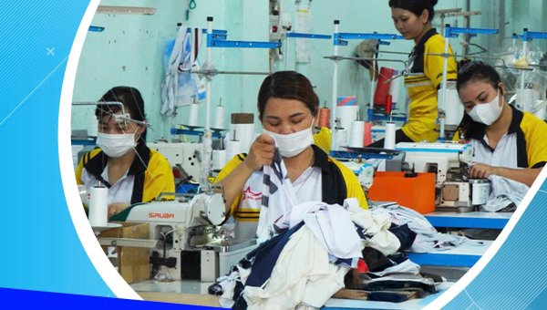 Tại sao nên đặt may áo tại xưởng?